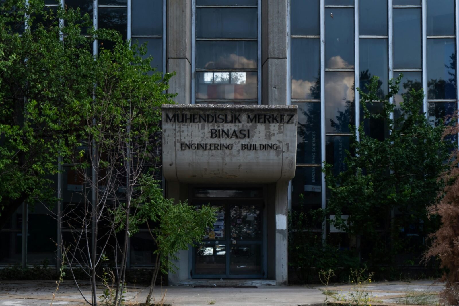 Exterior view of engineering building in Ankara, featuring the entrance and facade.